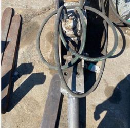 BACKHOE BREAKER ATTACHMENT