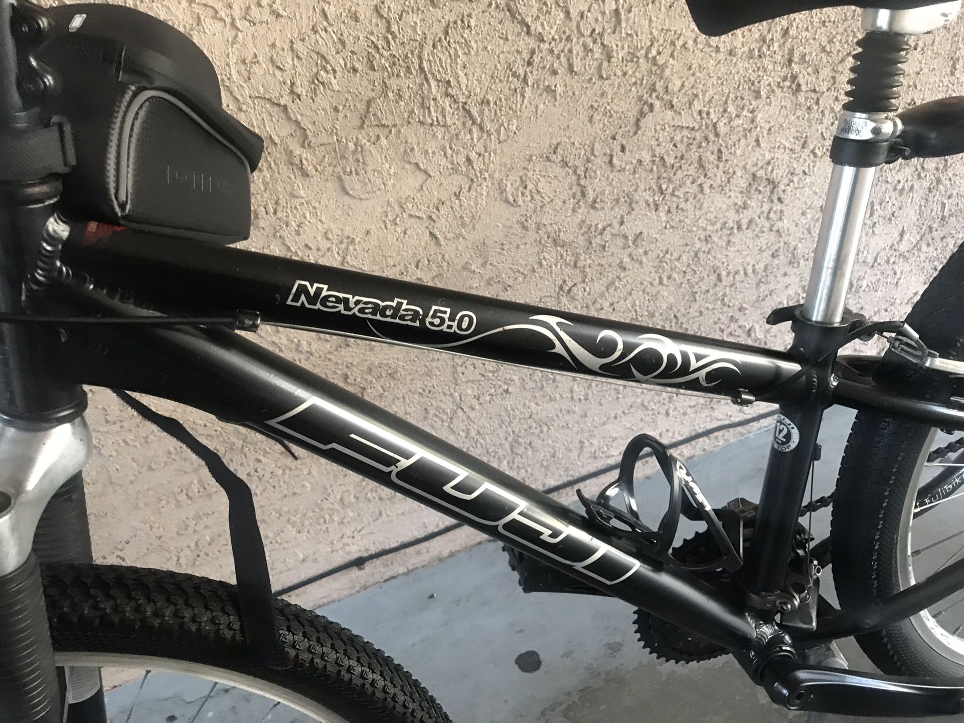 FUJI NEVADA 5.0 MOUNTAIN BIKE PLEASE READ THE DESCRIPTION CAREFULLY BEFORE ASKING THANK YOU for Sale in Long Beach CA OfferUp