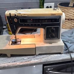 Old Singer Sewing Machine 