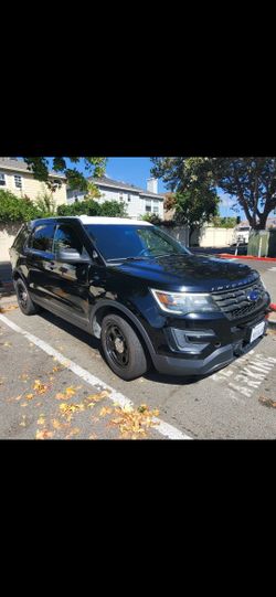 2016 Ford Explorer