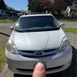 2008 Toyota Sienna