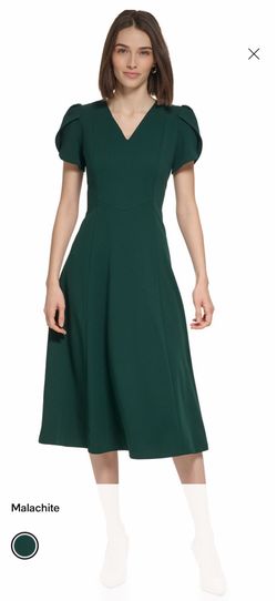 Emerald Green / Malachite V-Neck Tulip Sleeve A-Line Midi Dress