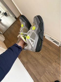 Jordan 4
