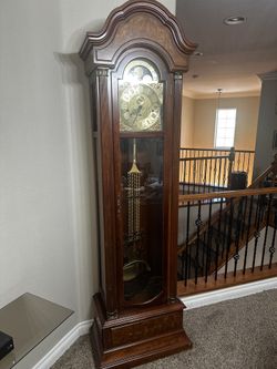 Ornate Grandfather Clock – Vintage Charm, Needs TLC