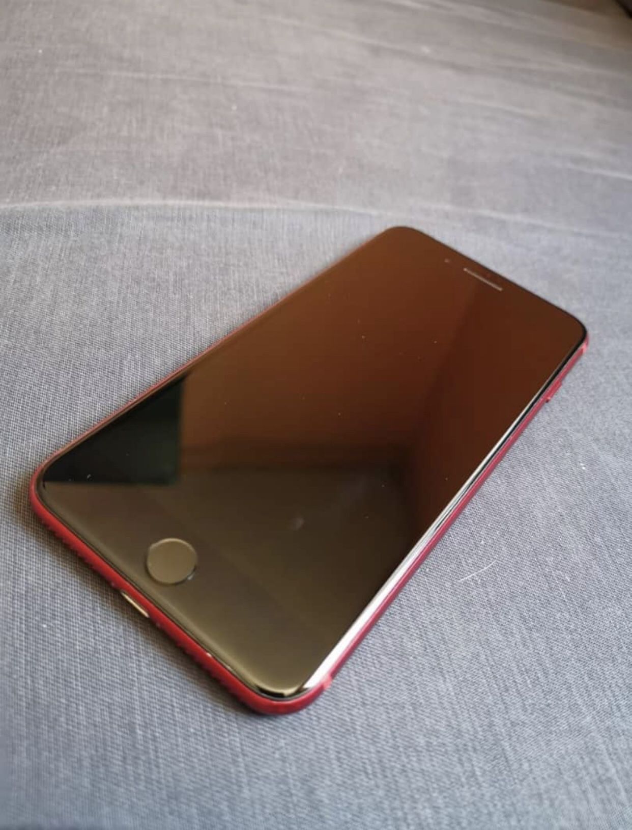 Apple iPhone 8 Plus (PRODUCT)RED - 64GB - (Sprint)A1864