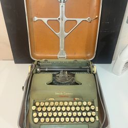 1957 SMITH CORONA ELECTRIC