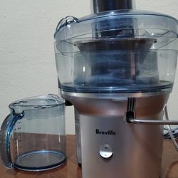 Breville Juicer 