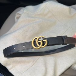 Gucci GG Marmont Thin Belt – Size 70 – Like New (Receipt Included)