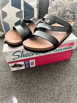 Skechers