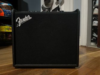 Fender LT25 Amp