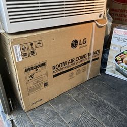 LG Air Conditioner 10,000 BTU/hr