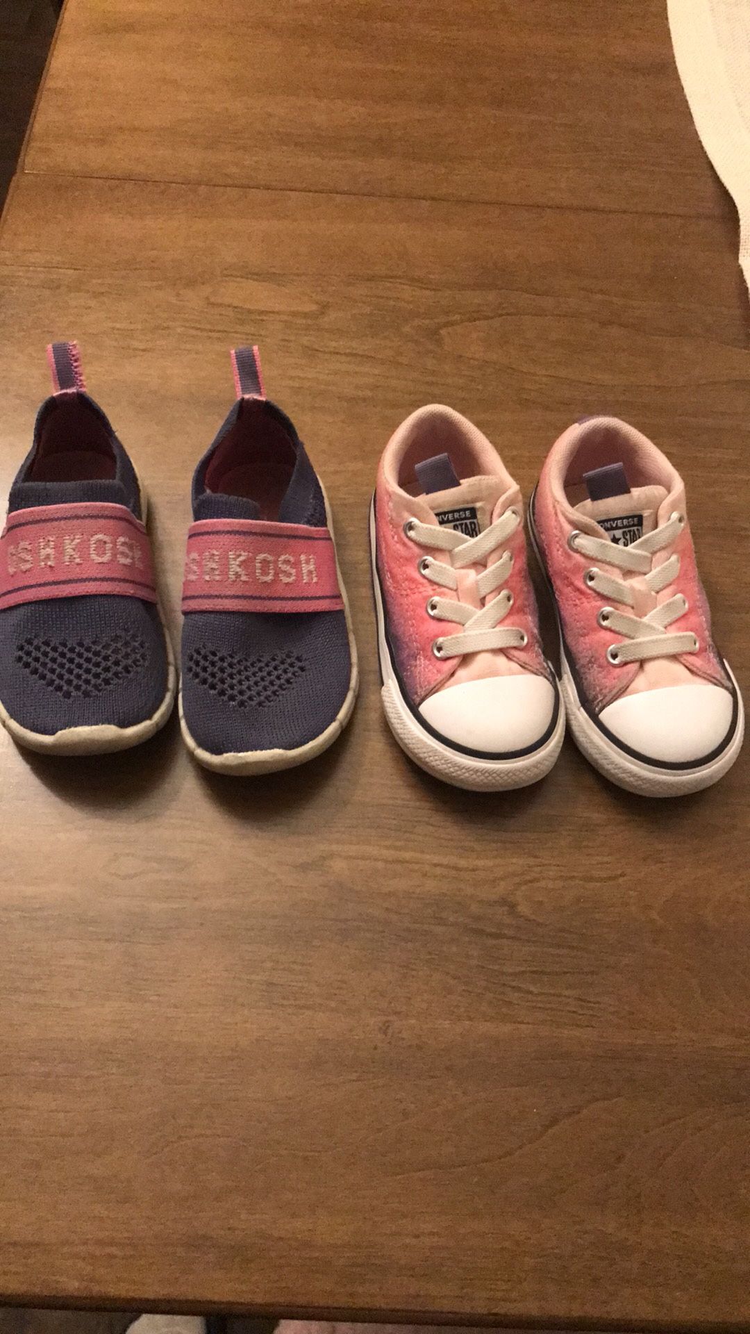 Converse And Oshkosh Size 7