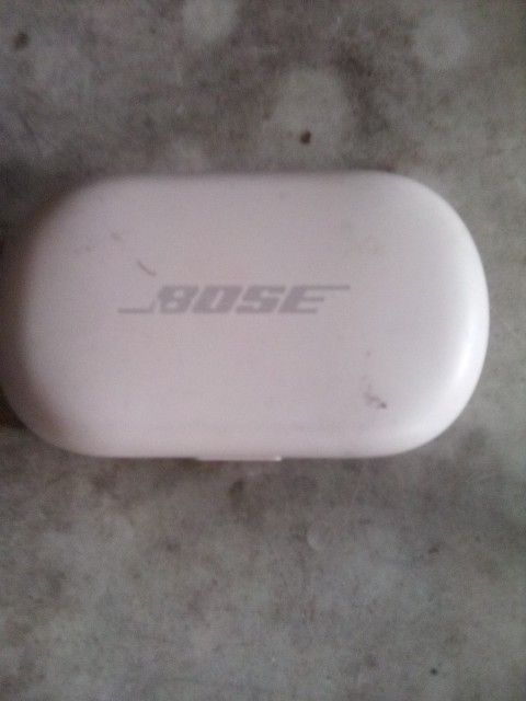 Bose Noise Cancelation Head Phones