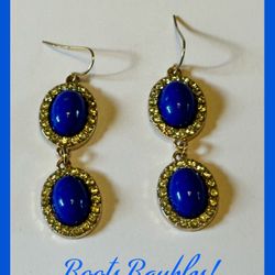 Blue earrings with rhinestone