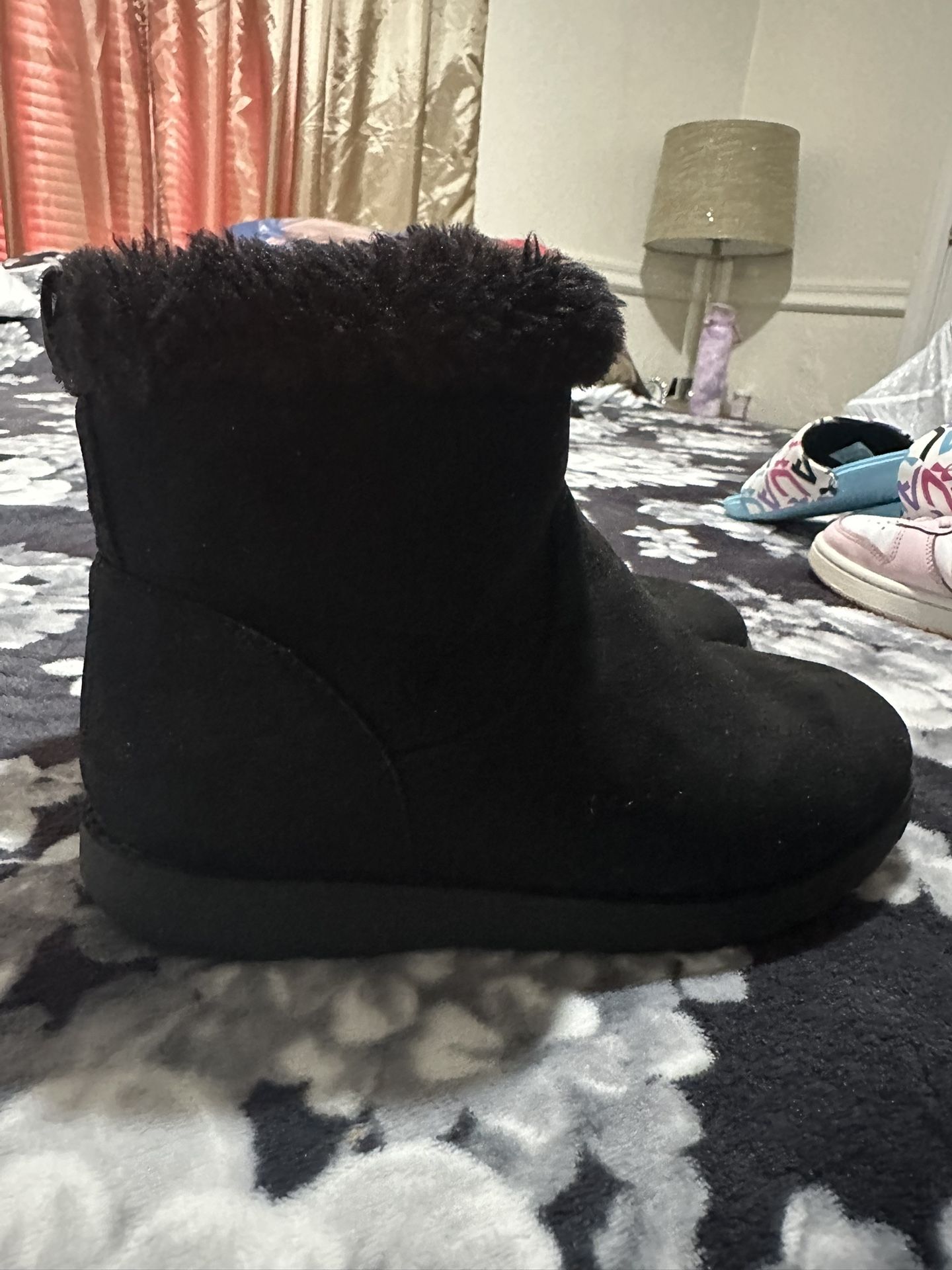 Black Girl Boots Size 1