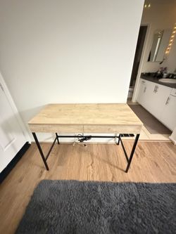 Target Wood & Metal Desk – Natural / Black