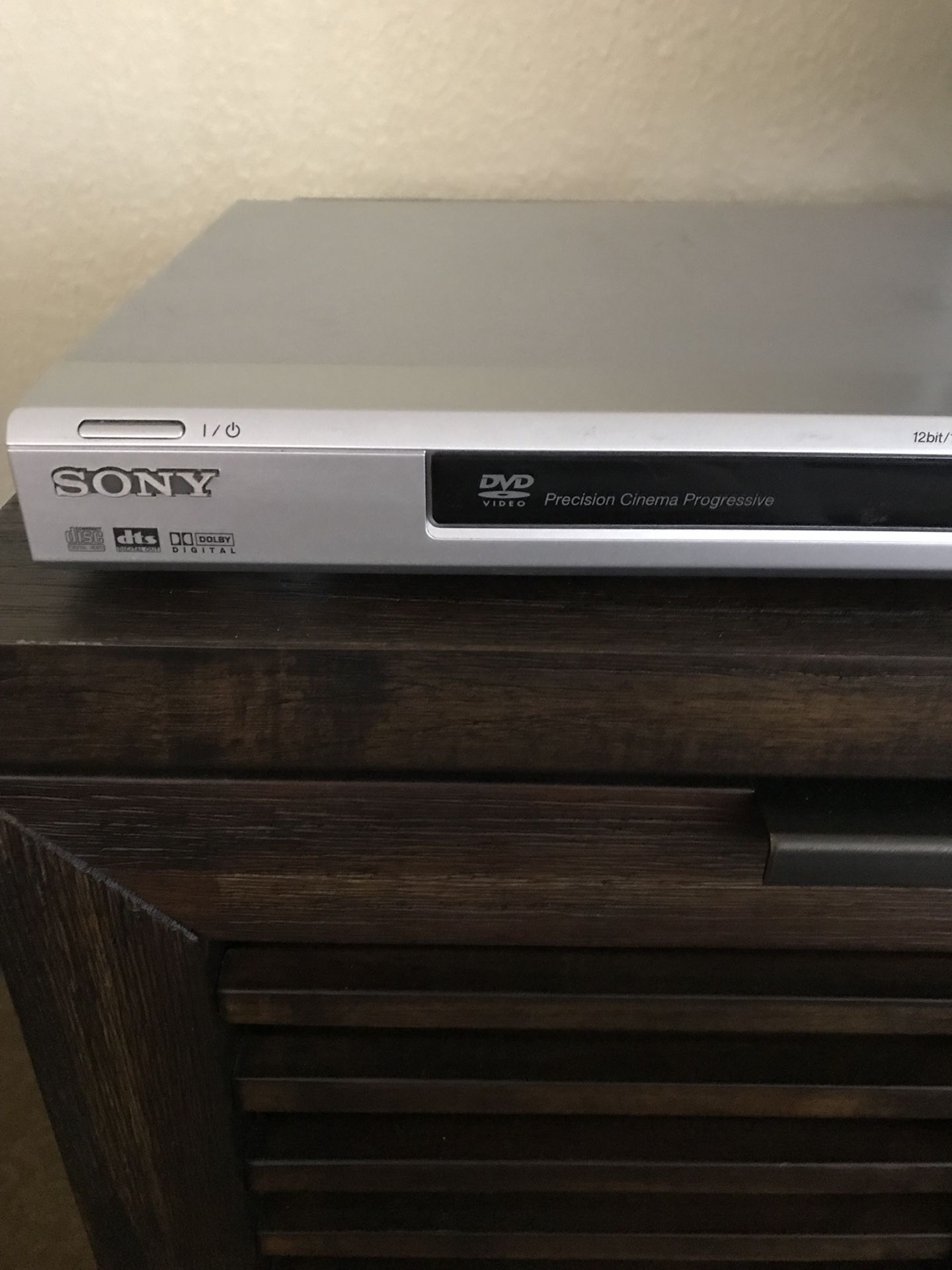 DVD player