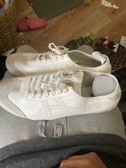 Onitsuka Tiger Triple White