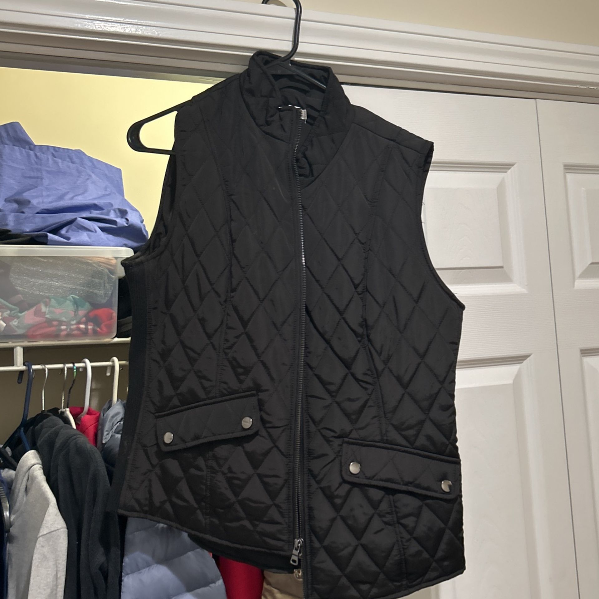 Women’s Black Vest. Size L