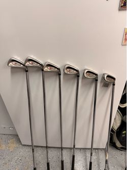 Wilson staff iron set