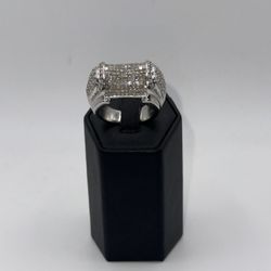 14KT WHITE GOLD DIAMOND MENS RING 
