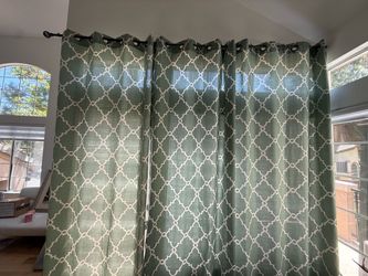 Curtain