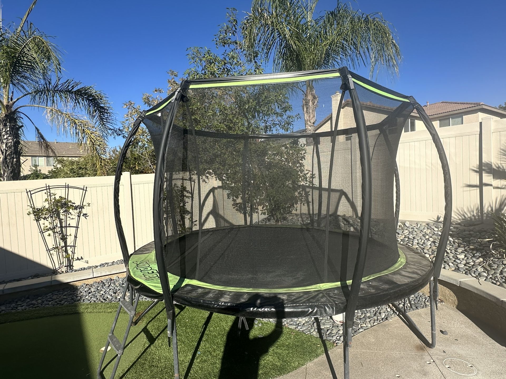 JumpFlex Trampoline - 12ft