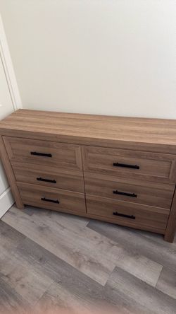 Calvin Light Brown 6 Drawer Dresser