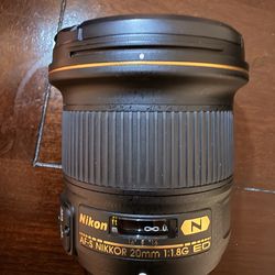 Nikon AF-S 20mm f/1.8G ED