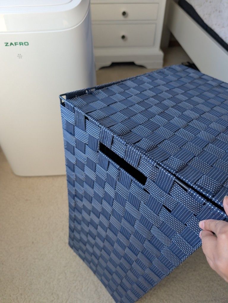 Woven Strap Laundry Hamper with Lid with Removable Liner Bag