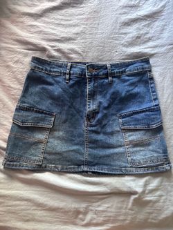denim cargo mini skirt with flap pockets