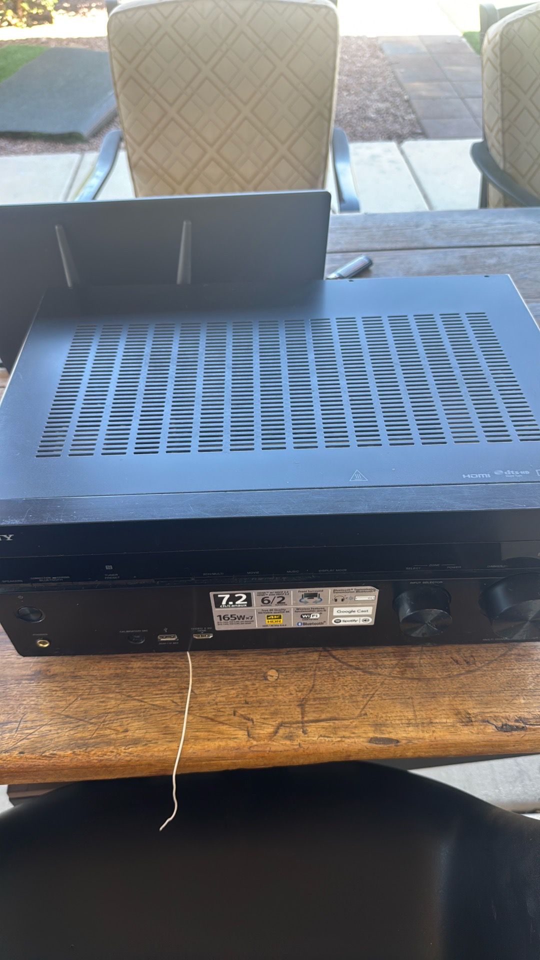 Sony multi channel AV receiver str-DN 1070