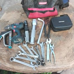 Bosch Drill Stapler Flashlight  Wrench 🔧 And Bag