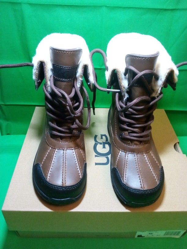Ugg Kids Butte II CWR Boots, kids size 12