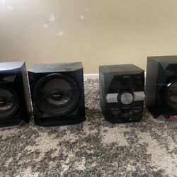 speakers/radio
