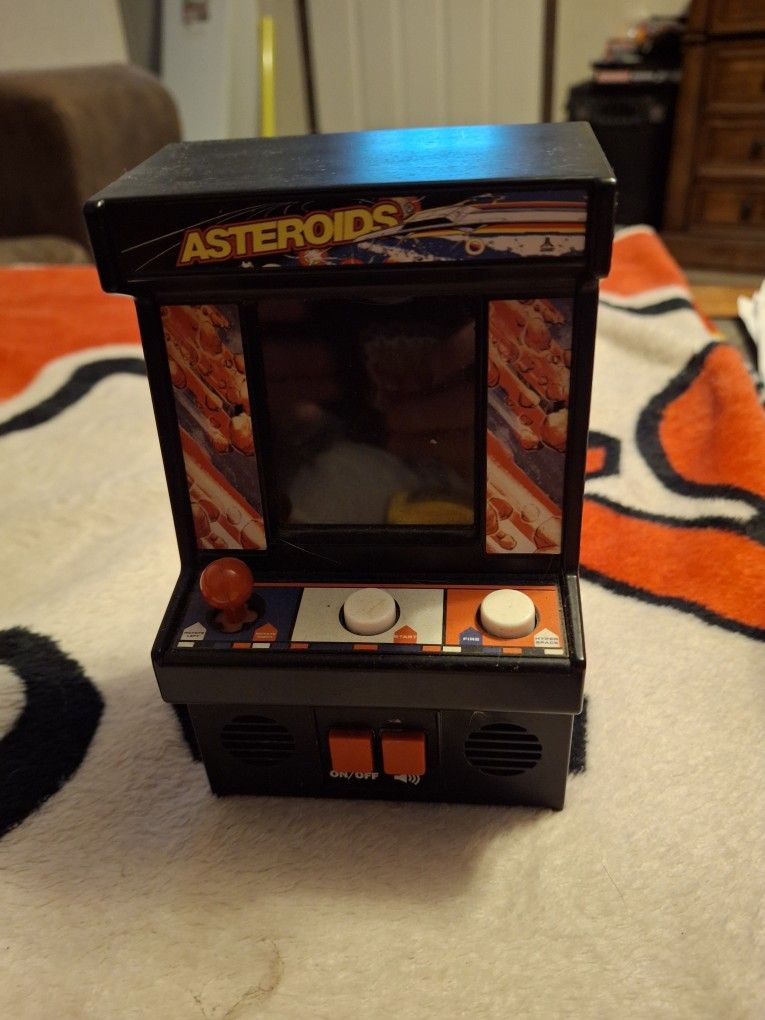 Mini Asteriods Game