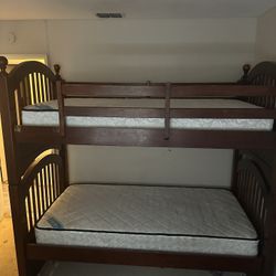 Twin Bunk Bed 