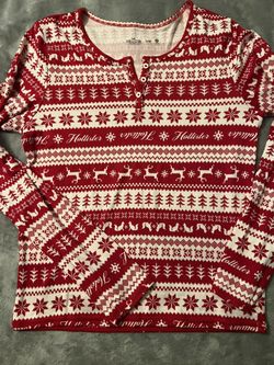 Hollister Christmas 🦌 Long Sleeve Medium Shirt 