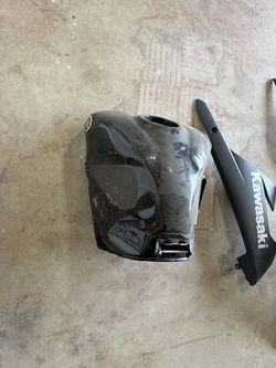 2007 Yamaha R1 Fuel Tank