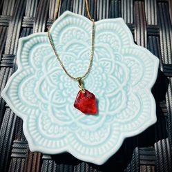 Rare Red Sea glass on 18k gold plated necklace $5 FLAT FEE US SHIPPING ✈️