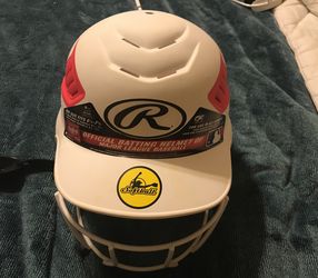 Women’s Softball Helmet