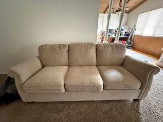 Beautiful beige couch.
