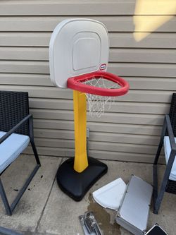 Little Tikes Kids Basketball Hoop