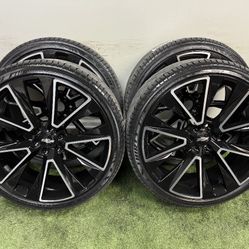 New 26 inch gm style wheels wrapped in 305/30r26 lexani tires.