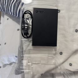 Seagate 4 TB Game Drive for Xbox – Excellent Condition never used