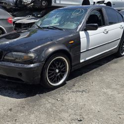 2002 BMW 325I E46 M54 PARTING OUT PARTS FOR SALE PARTES 