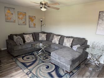 Large Gray Sectional Sofa Excellent Condition