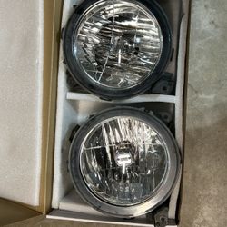 Stock Headlights 2023 Wrangler JL