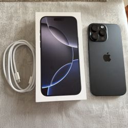 iPhone 16 Pro Max 256GB - Black titanium
