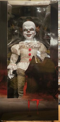 Mezco Toyz IT Pennywise Doll 18 In MDS Roto Plush Doll Original